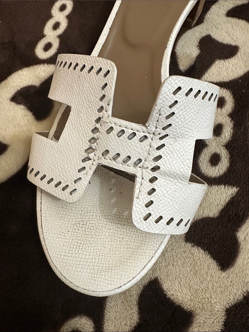 🌺🌺Hermes White Leather Cutout Mules - Picture 11 of 11